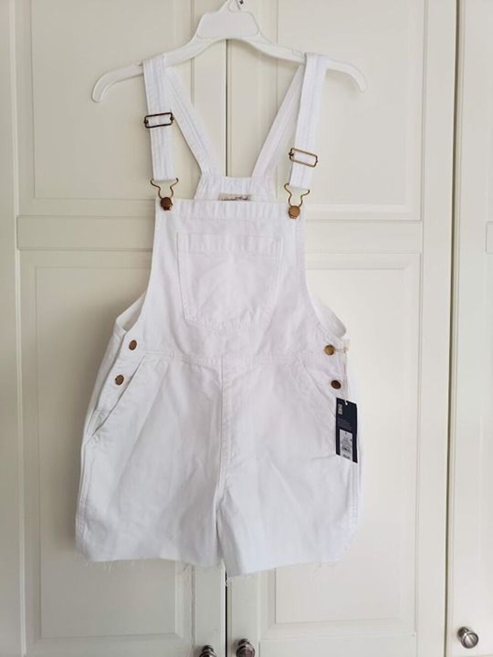 Universal Thread Denim Boyfriend Shortalls Short Overalls - White - Size 0 - NEW - Picture 4 of 6